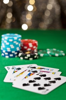 jackpot toto customer support team available via chat and email